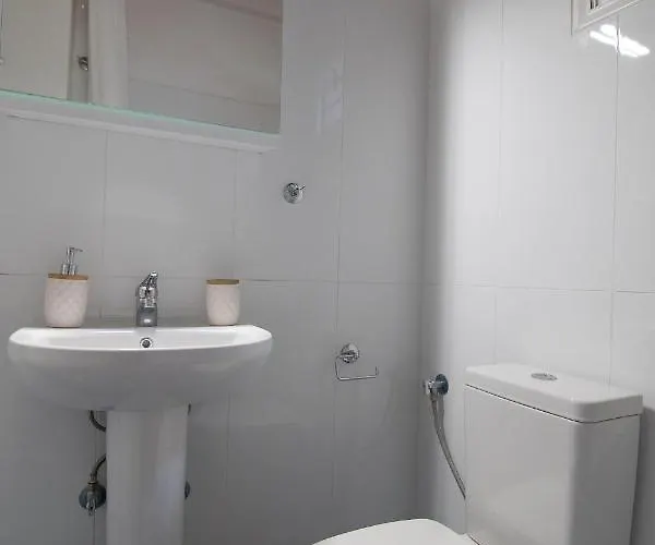 Vakantiehuis House Above The Castle Ioulis