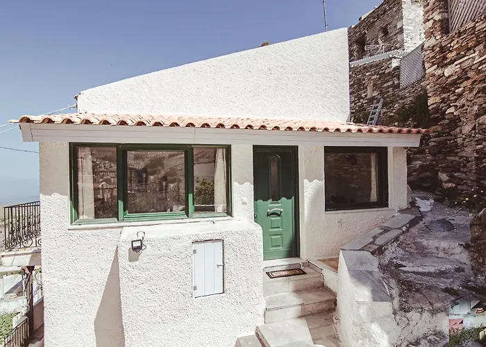 House Above The Castle Ioulis