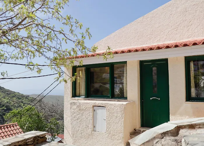 Vakantiehuis House Above The Castle Ioulis
