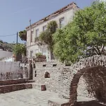 Tatil Evi House Above The Castle