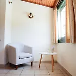 House Above The Castle Tatil Evi Ioulis